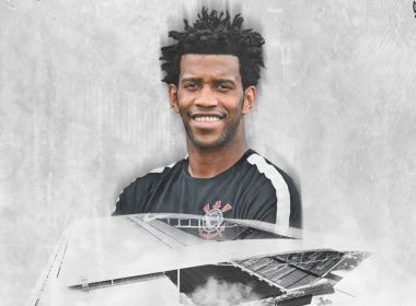 Gil assina contrato com o Corinthians e se apresenta na segunda-feira