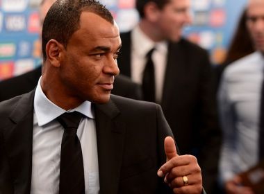 Ex-capitão da seleção, Cafu enfrenta dívidas milionárias