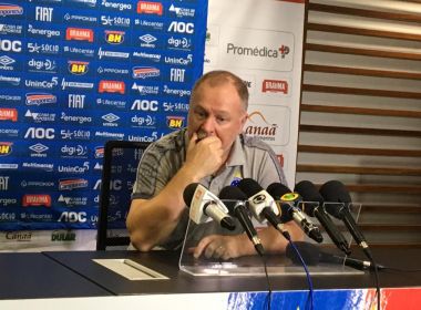 Mano assume culpa por derrota do Cruzeiro e minimiza chance de rebaixamento
