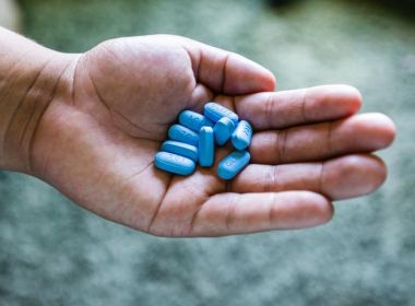 Pílula para prevenção de HIV não precisa ser usada diariamente, afirma OMS