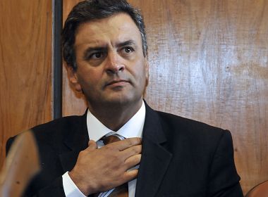 Executiva do PSDB rejeita pedidos de expulsão de Aécio e impõe derrota a Doria