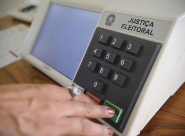 Dois grupos disputam licitação de R$ 696,4 milhões para novas urnas do TSE