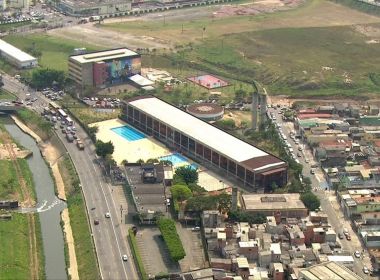 Estudante ataca professor com faca em escola pública de São Paulo