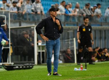 Renato Gaúcho cita retranca e justifica empate com o Corinthians