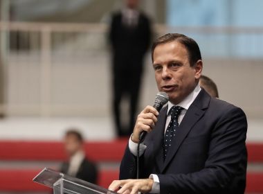 Evento da PM em SP tem vaias a Doria e gritos de 'mito' a Bolsonaro