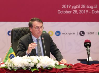 Bolsonaro admite erro em vídeo com hienas, pede desculpas e promete retratação