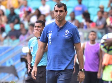 Carille é demitido do comando do Corinthians após goleada para o Flamengo