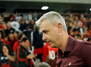 Corinthians define salário de Tiago Nunes e encaminha acordo