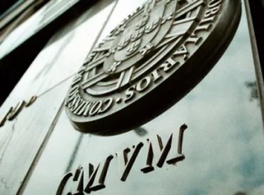 CVM suspende ofertas de papéis suspeitos