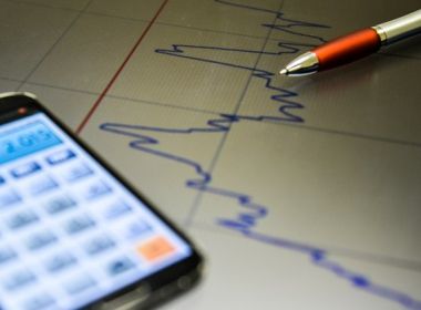 Prévia da inflação em novembro é a menor para o mês em 21 anos