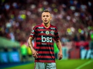 Rafinha vê Flamengo com 'totais chances' de vencer Liverpool