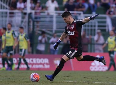 São Paulo anuncia permanência do goleiro Tiago Volpi até 2023