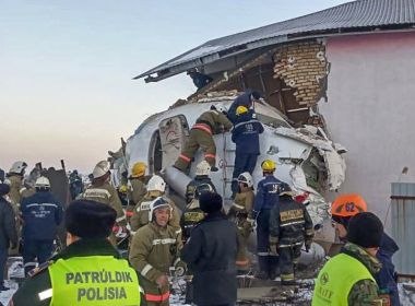 Queda de avião deixa ao menos 12 mortos no Cazaquistão