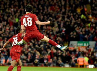 Ninguém para! Liverpool usa reservas e vence rival Everton
