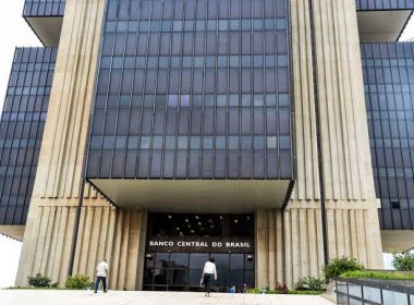 BC descarta tabelar juro do cartão e diz que linha é diferente do cheque especial