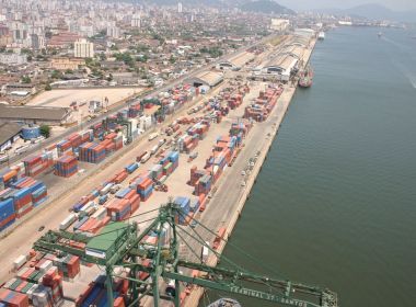 Justiça proíbe caminhoneiros de bloquear Porto de Santos