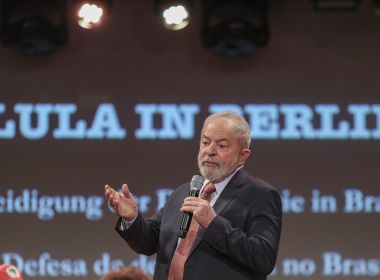Amazônia não é da França e Brasil tem que exercer soberania, diz Lula