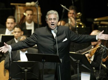 Placido Domingo tem diagnóstico positivo para Covid-19 e diz que juntos combateremos o vírus