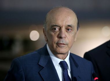 Documentos reforçam suspeita de caixa dois de Serra, diz telejornal