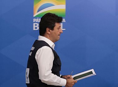 Veja ministros da Saúde demitidos pelo mundo durante a pandemia