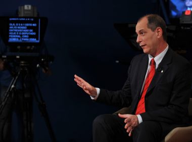 Na busca por eleitor indeciso, Ciro Gomes adota 'perfil soft'