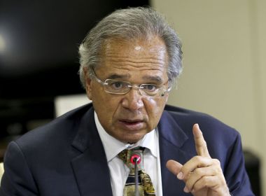 Guedes diz a deputados que vai renomear Bolsa Família para Renda Brasil