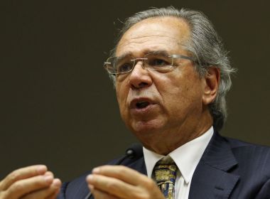 Guedes tenta esconder prejuízo de fundos de pensão, diz Procuradoria à Justiça