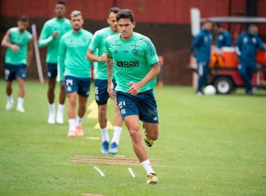 Pressionado, Flamengo faz clássico diante do Botafogo