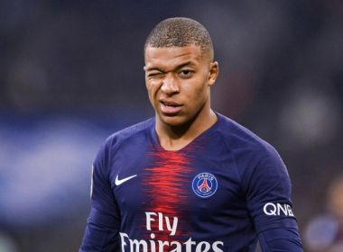 Diagnosticado com Covid-19, Mbappé é retirado da seleção francesa