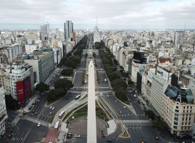 Em um ano, pobreza na Argentina sobe e passa a atingir 18,5 milhões de pessoas