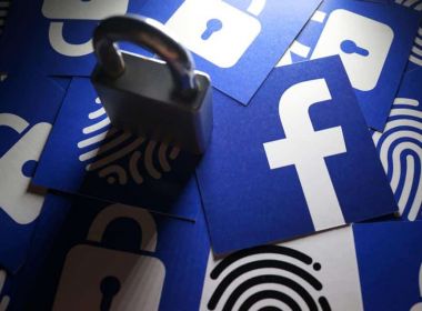 Das dobras sombrias da internet, teoria da conspiração QAnon pode chegar ao Congresso