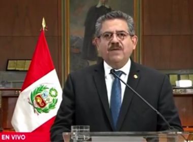 Presidente recém-empossado do Peru renuncia após noite de protestos