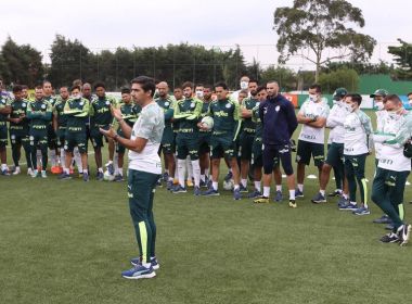 Palmeiras supera Flamengo e Goiás e tem o maior surto de Covid-19 no Brasileiro