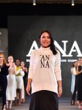 Jam Knop: Marcas de moda mundiais desfilam na International Fashion Week em Dubai 