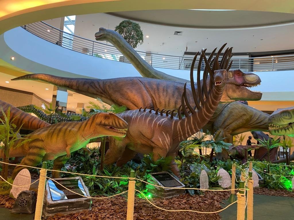 Exposição Mundo Jurássico chega ao Salvador Shopping