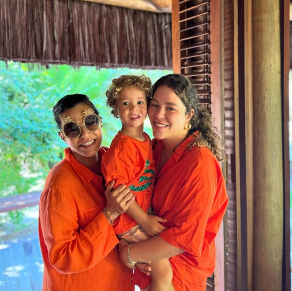 Narcisa aproveita dias em Trancoso com a família