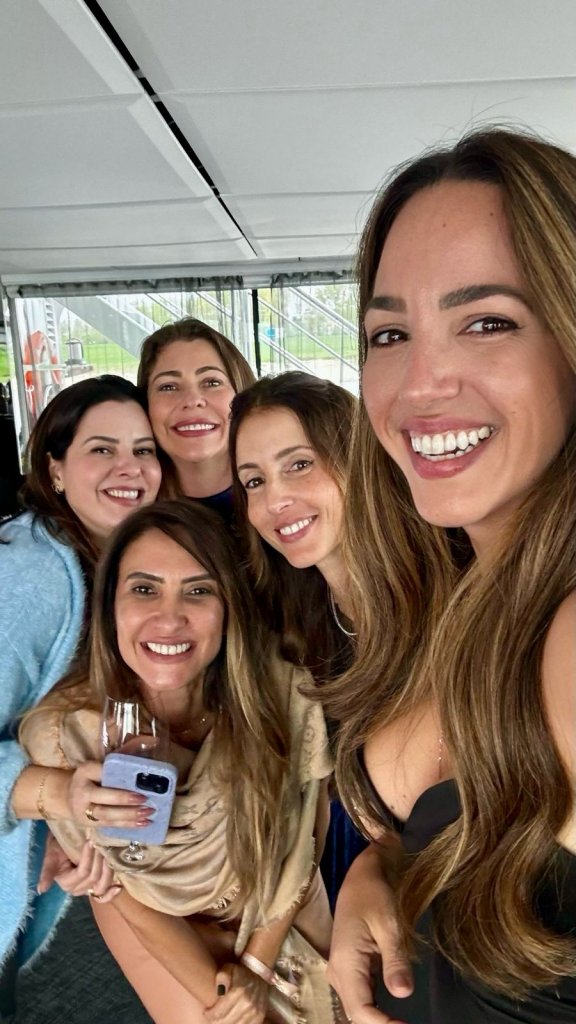 Anna Fernandes e outras arquitetas