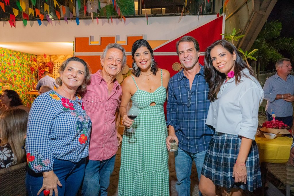 Kitty e Fred com convidados no Doca 1