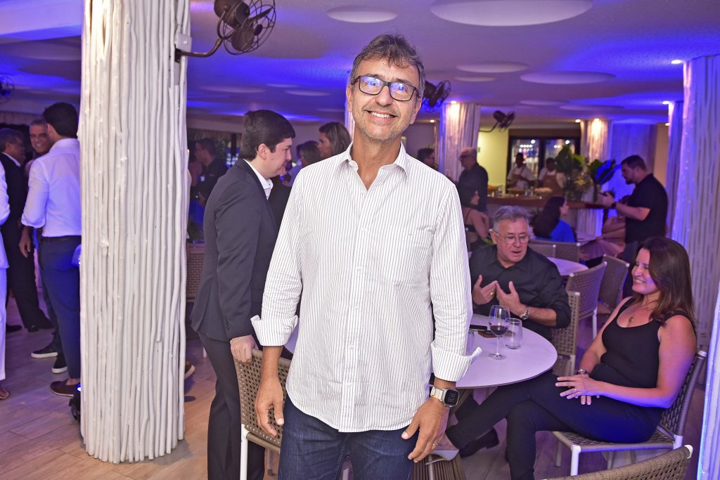 AndrÃ© Curvello