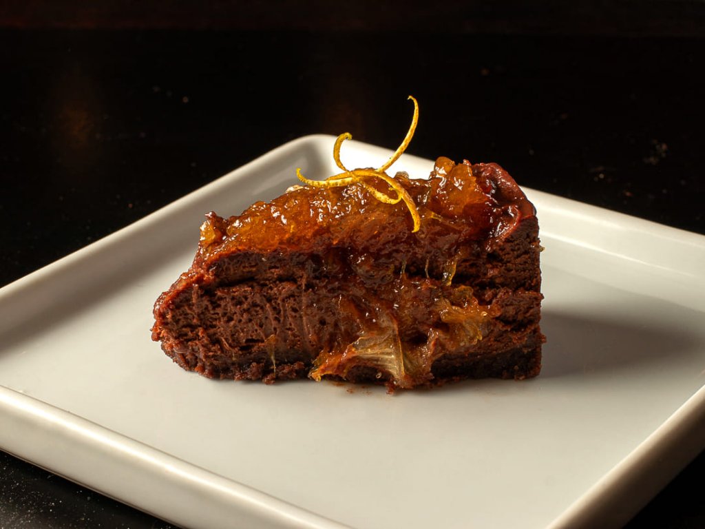 Torta Mousse de Chocolate 70 Ganache com Toque de CafÃ© e Chimia de Laranja