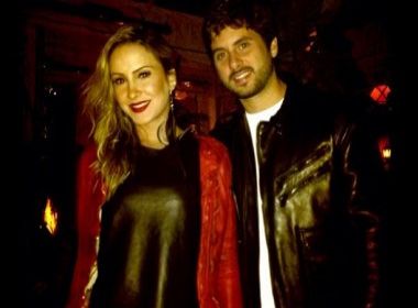 Claudia Leitte curte balada em Miami