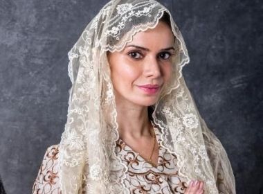 Atriz da globo revela ter escondido câncer durante a novela 'O Sétimo Guardião'