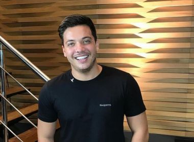 Na Bahia, Safadão pede doações para famílias de Coronel João Sá e Pedro Alexandre; veja