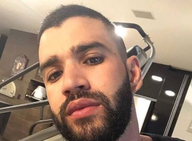 Gusttavo Lima diz que não é máquina após ser atingido por copo na Bahia