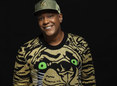 Em clima de aniversário, Márcio Victor comanda arrastão na Liberdade neste domingo