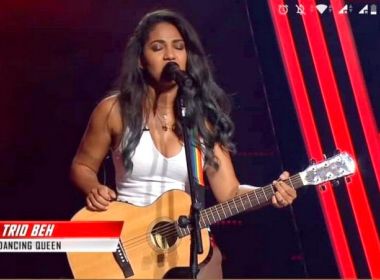 Baiana de Eunápolis consegue vaga no 'The Voice Portugal'; assista apresentação