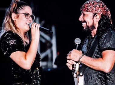 Bell Marques se emociona ao homenagear Marília Mendonça em show: 'Amar você não dói'