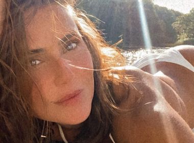 'Nunca fiz mal a ninguém, só era piranha', diz Deborah Secco sobre passado