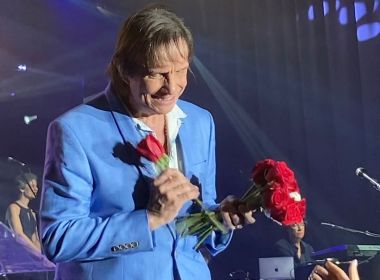 Robertos Carlos testa positivo para Covid-19 e show é adiado