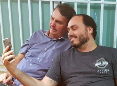 Após derrota, Michelle deixa de seguir Jair e Carlos Bolsonaro no Instagram